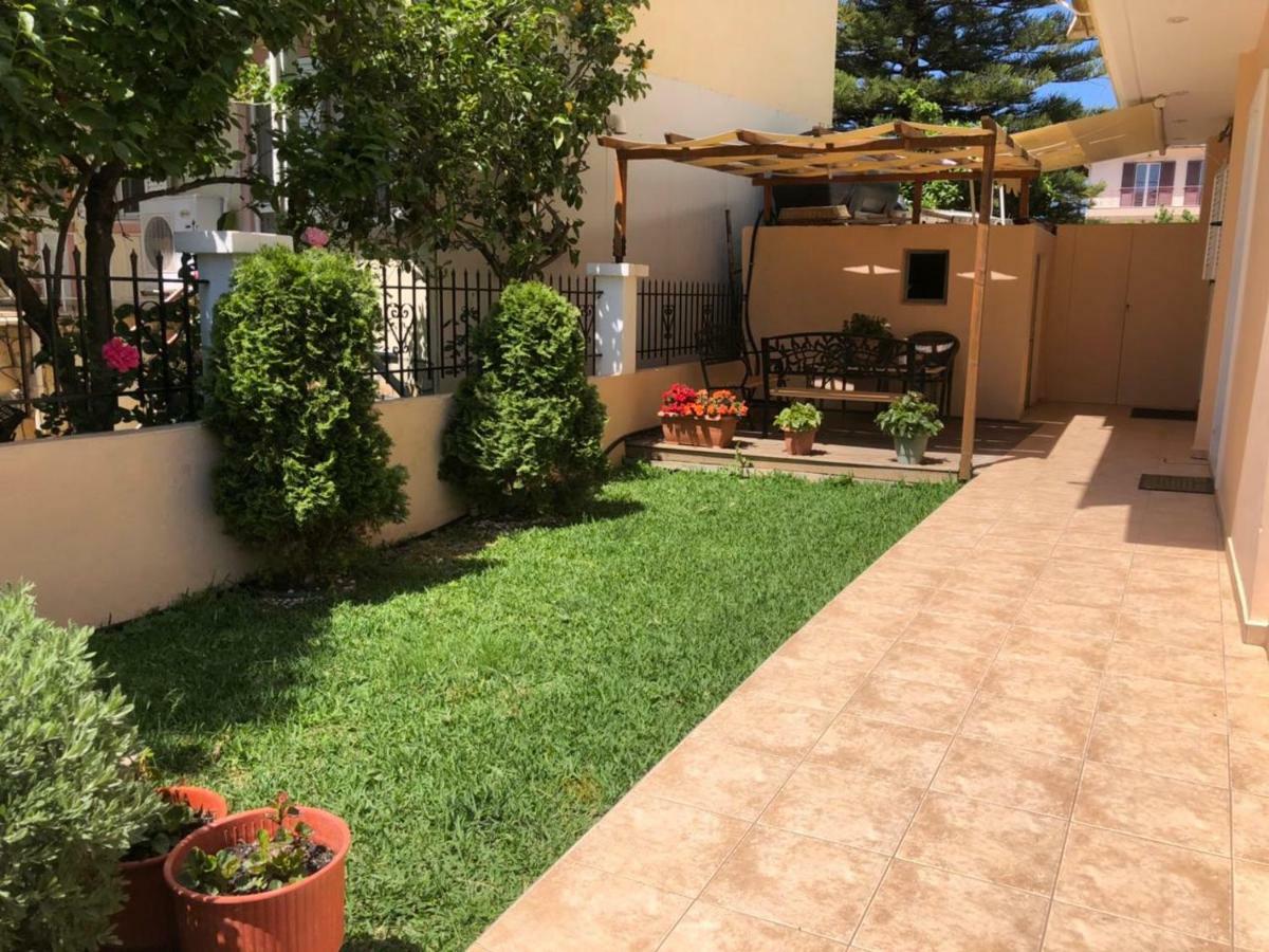 Artemis Apartments Lefkada City Exterior foto